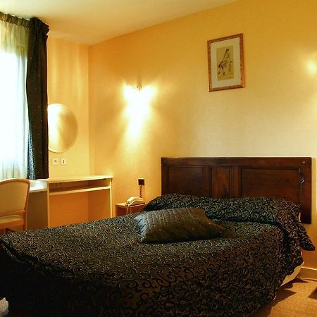 Hotel-Restaurant De L'Abbaye Plancoët Dış mekan fotoğraf