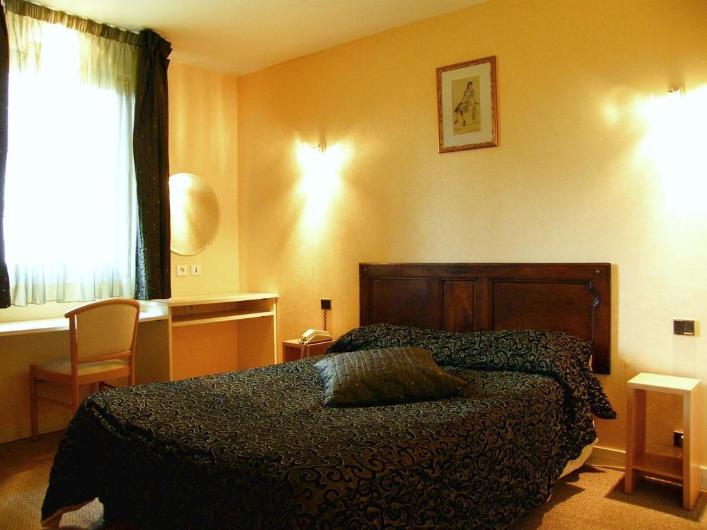 Hotel-Restaurant De L'Abbaye Plancoët Dış mekan fotoğraf
